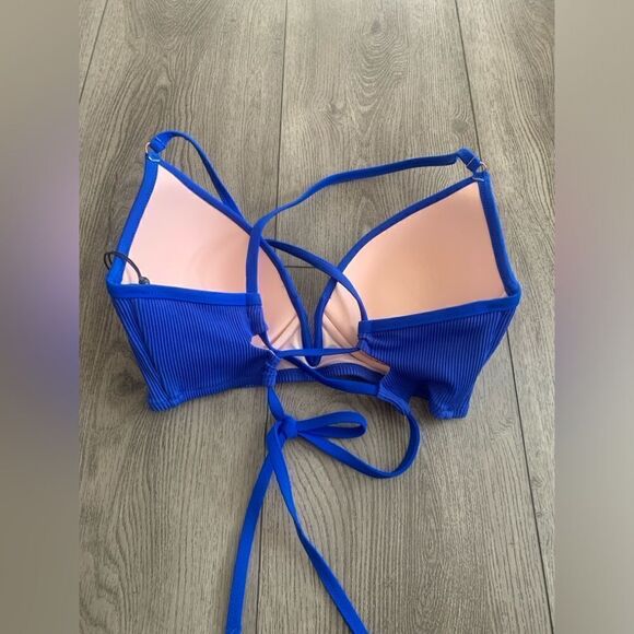 Shade and shore dream bikini top NWT - Picture 2 of 4